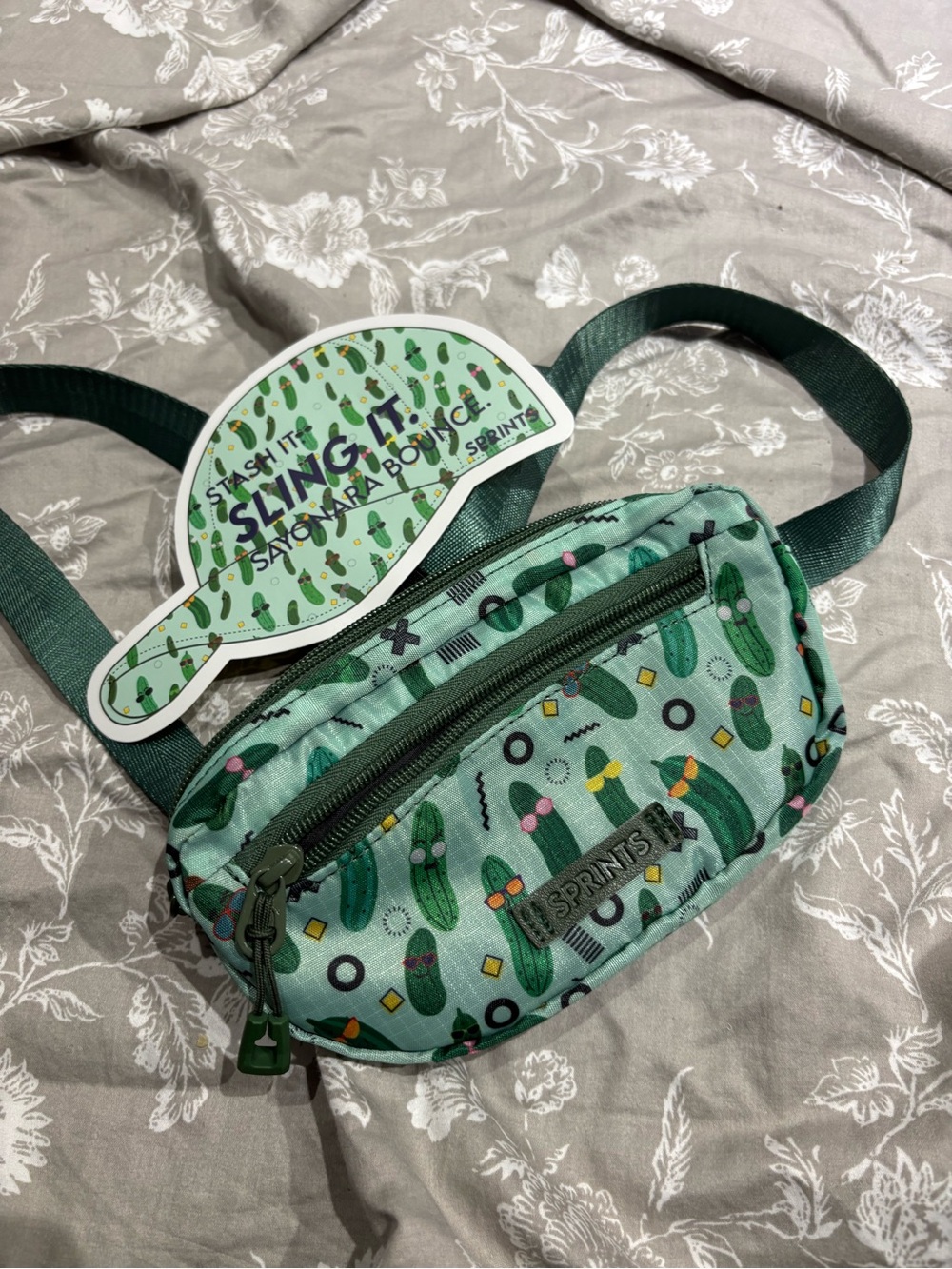 New Sprints pickle big dill sling pack fanny running